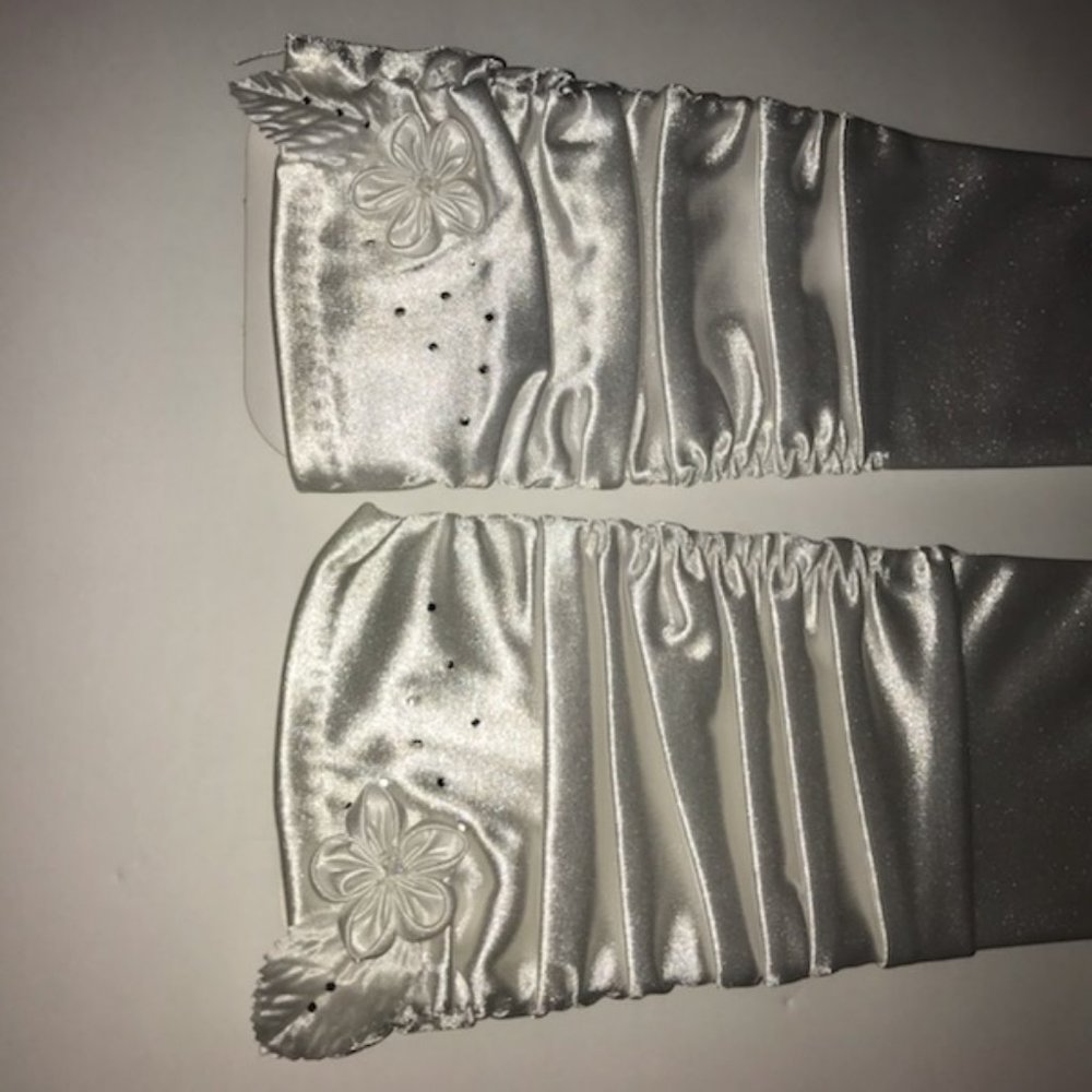 Prom bridal satin flower swarovski crystal gloves